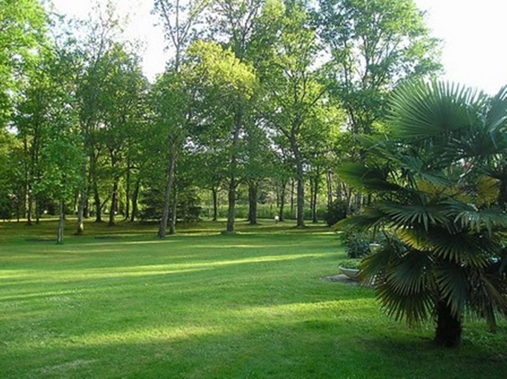 Parc De L'Aiguade Bed and Breakfast Saint-Paul-lès-Dax Εξωτερικό φωτογραφία